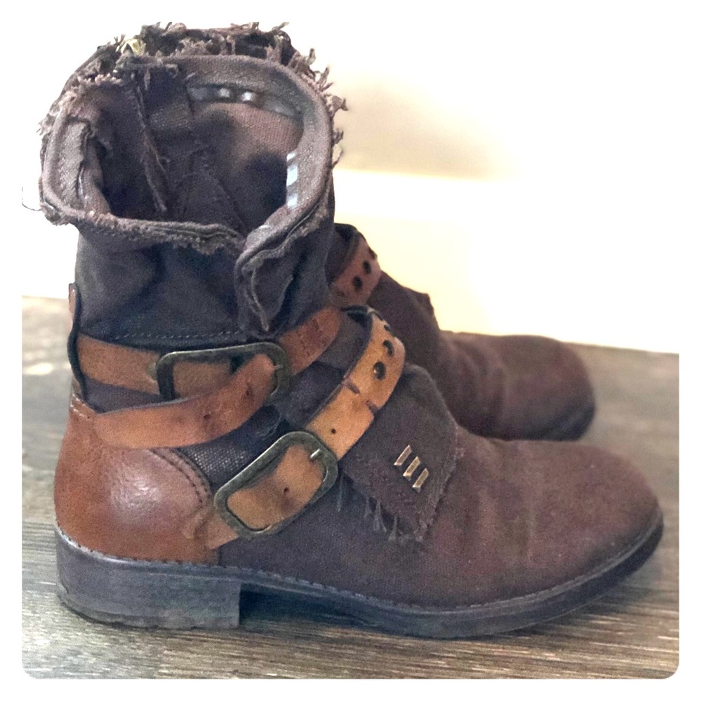 Dirty Laundry 7.5 Boots